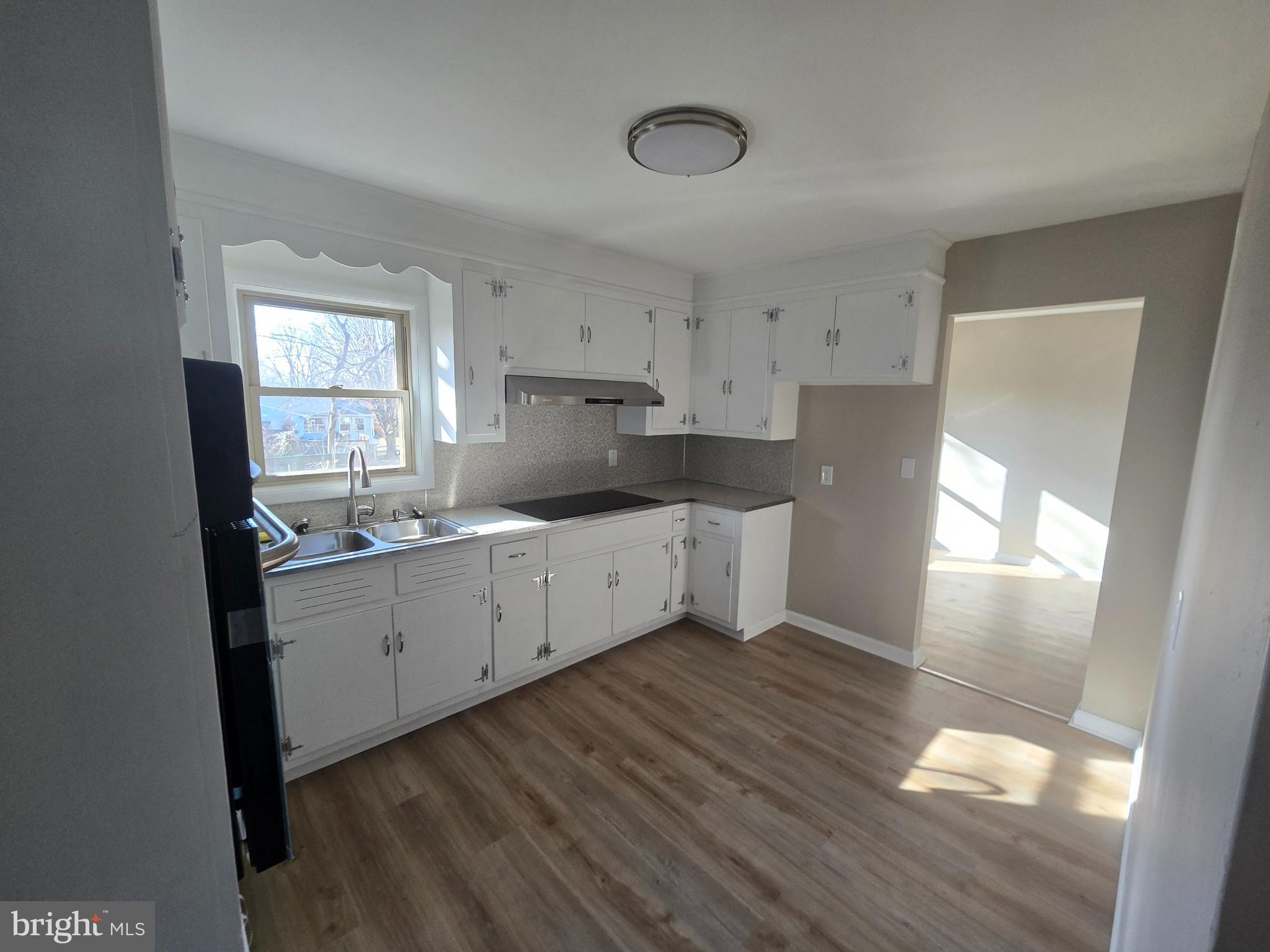 GREENBERRY HILLS - Residential