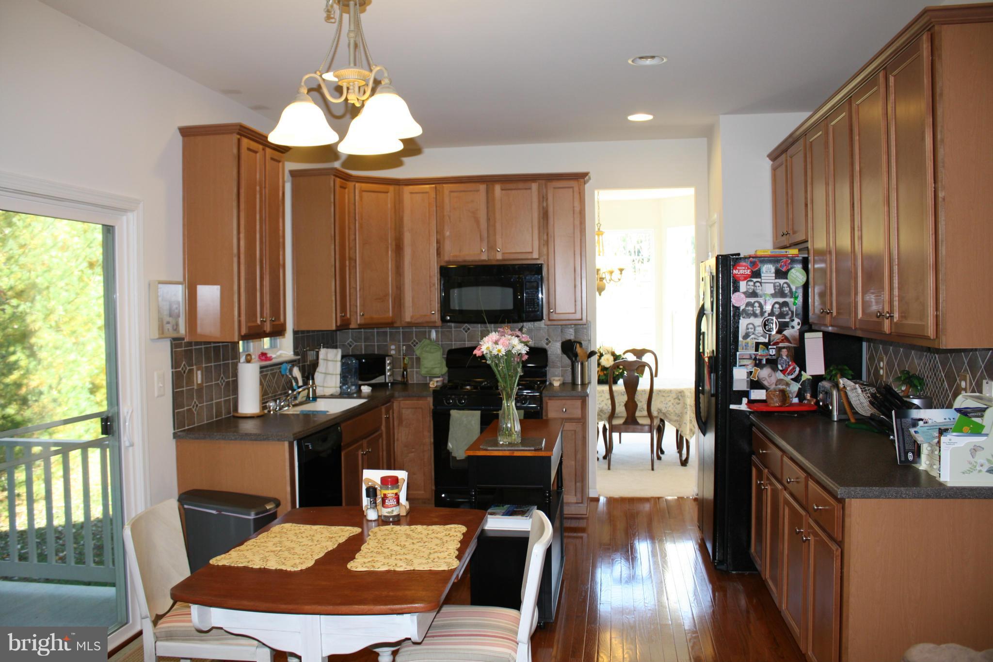 SOMERSET - Residential Lease