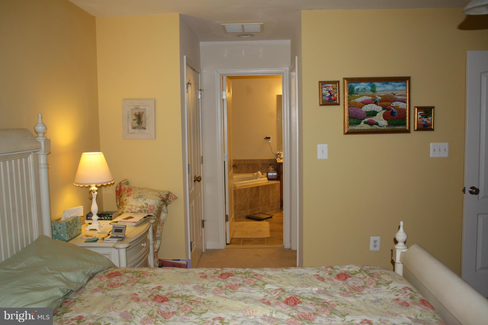 SOMERSET - Residential Lease