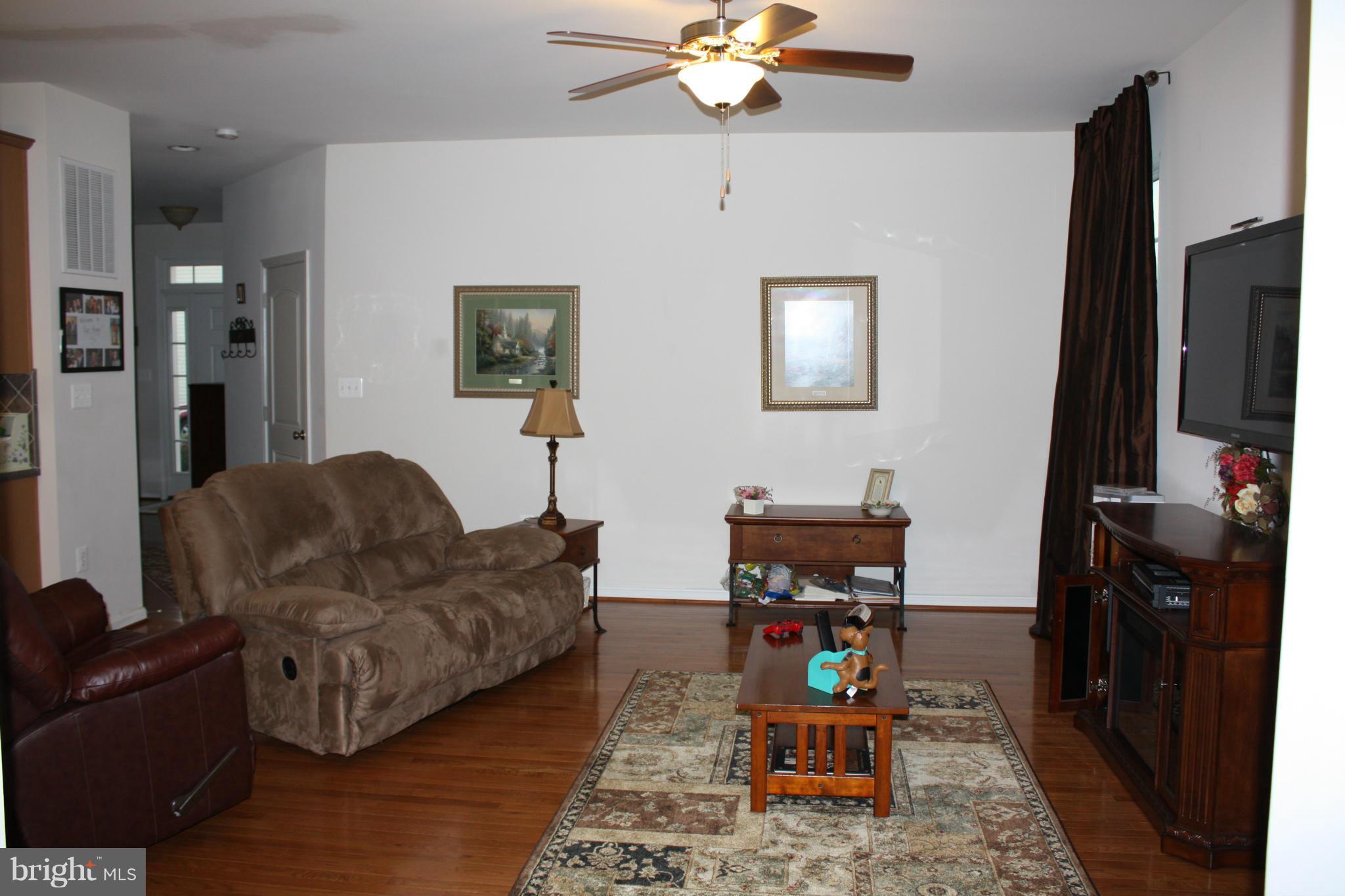 SOMERSET - Residential Lease