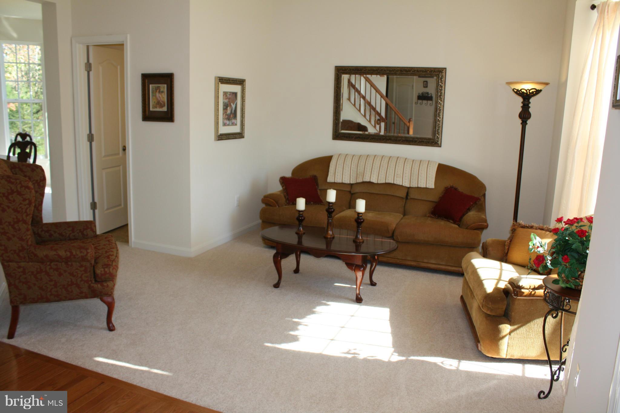 SOMERSET - Residential Lease