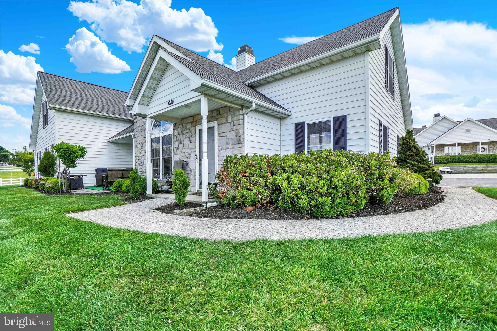 331 CLARKS WAY