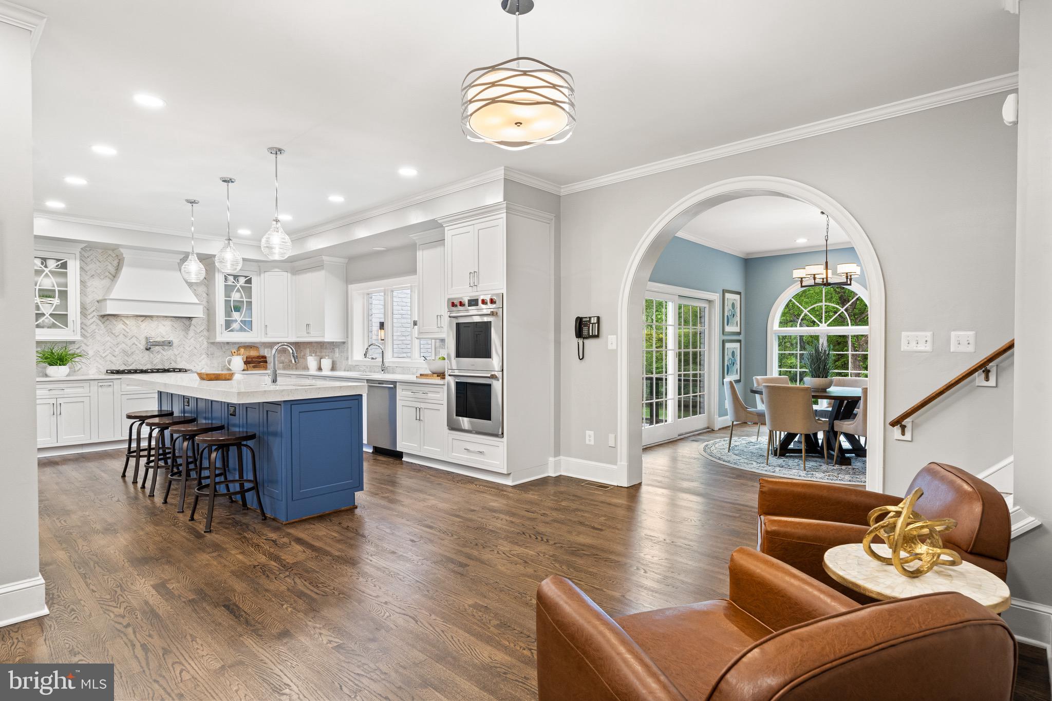 FALCONHURST - Residential