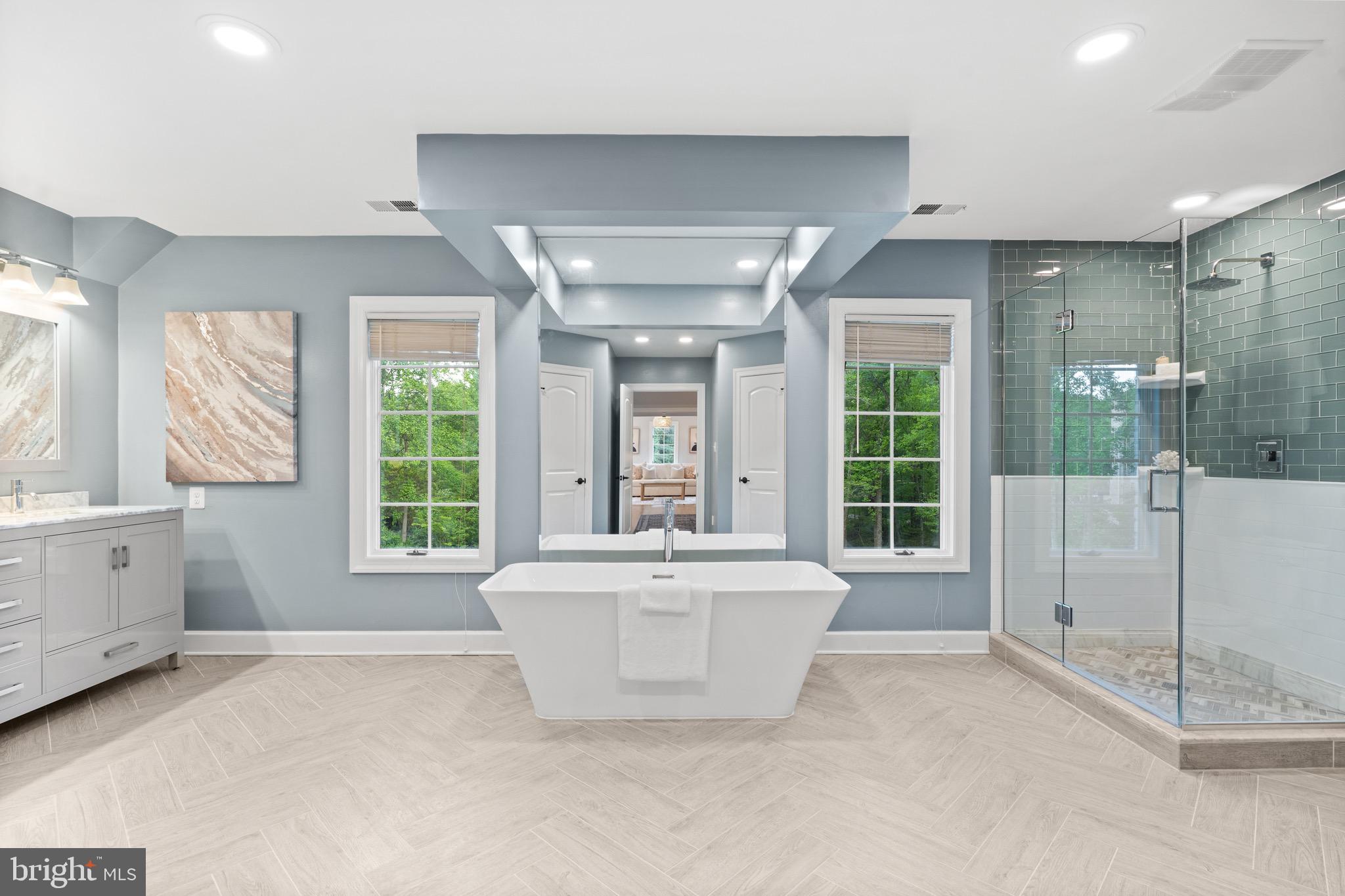 FALCONHURST - Residential