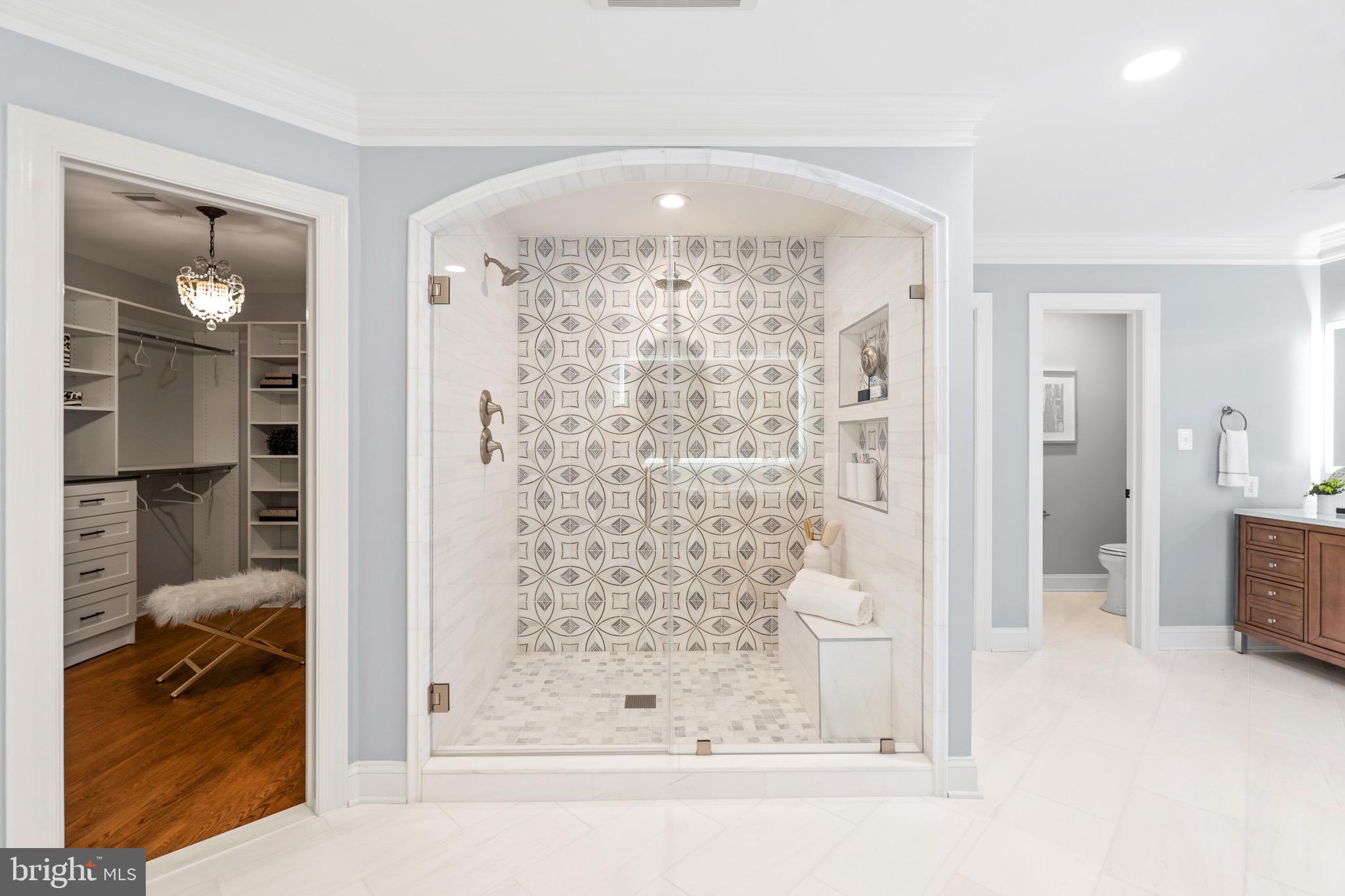 FALCONHURST - Residential