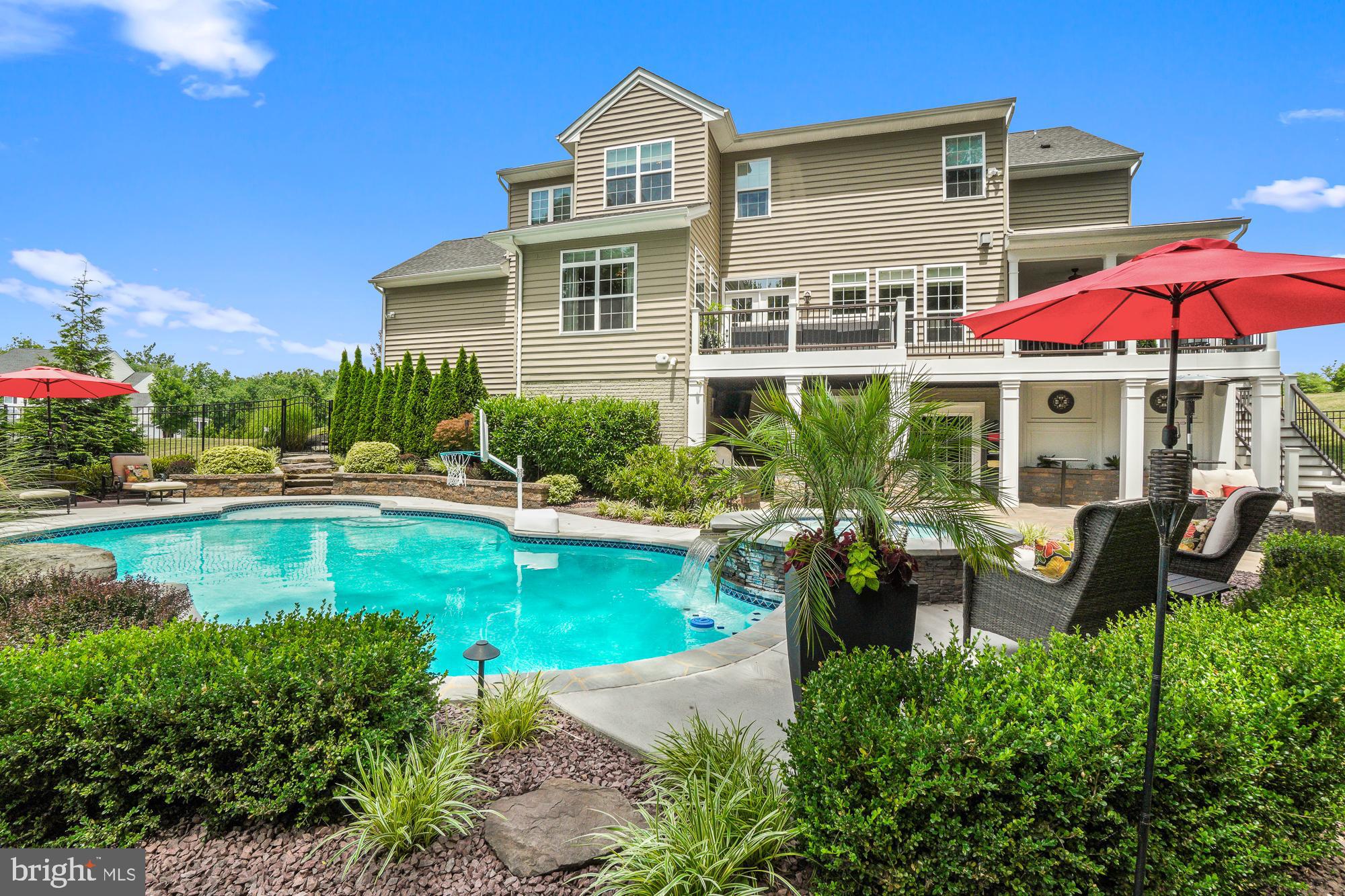 BRIGHTWELL CROSSING - Residential