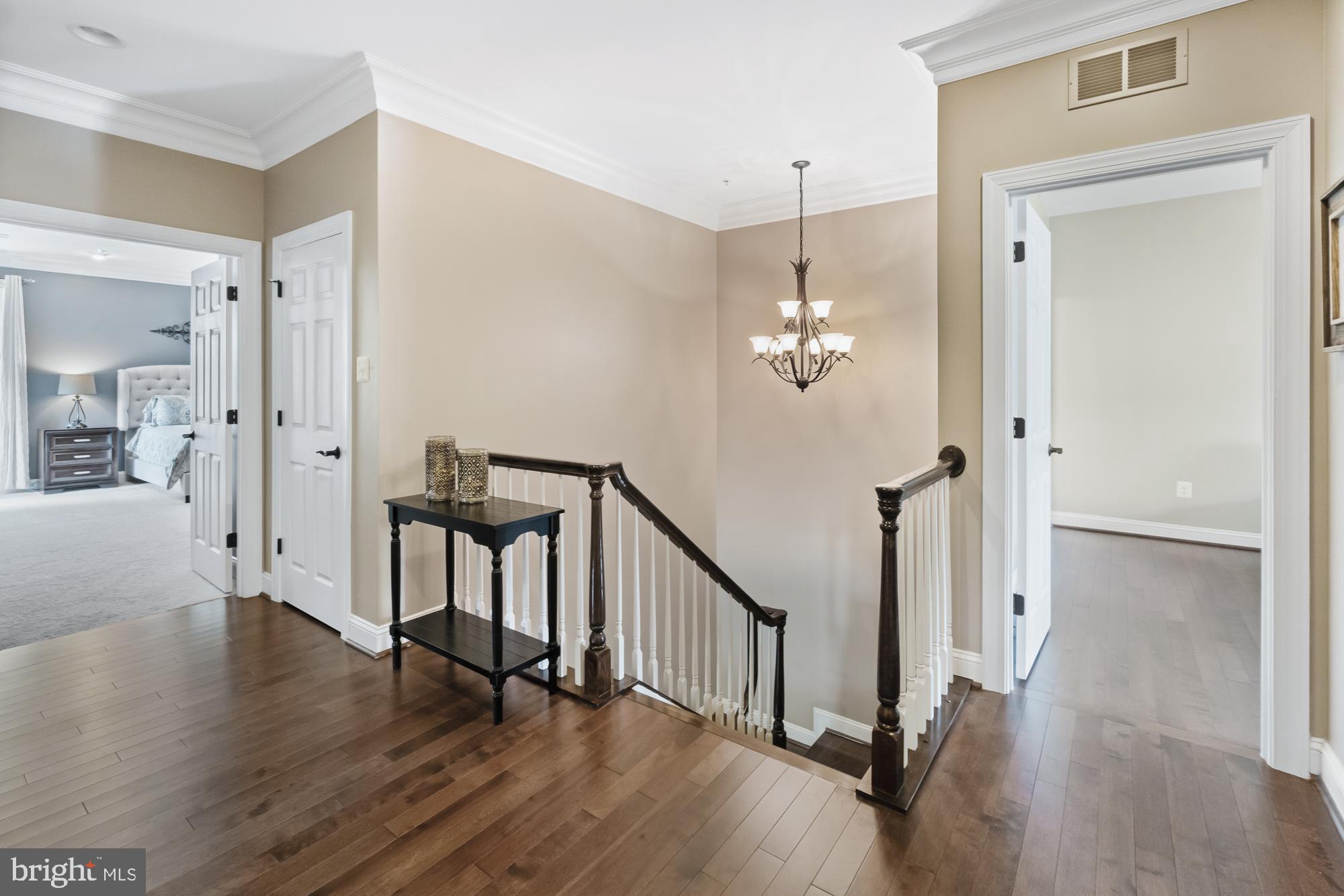 BRIGHTWELL CROSSING - Residential