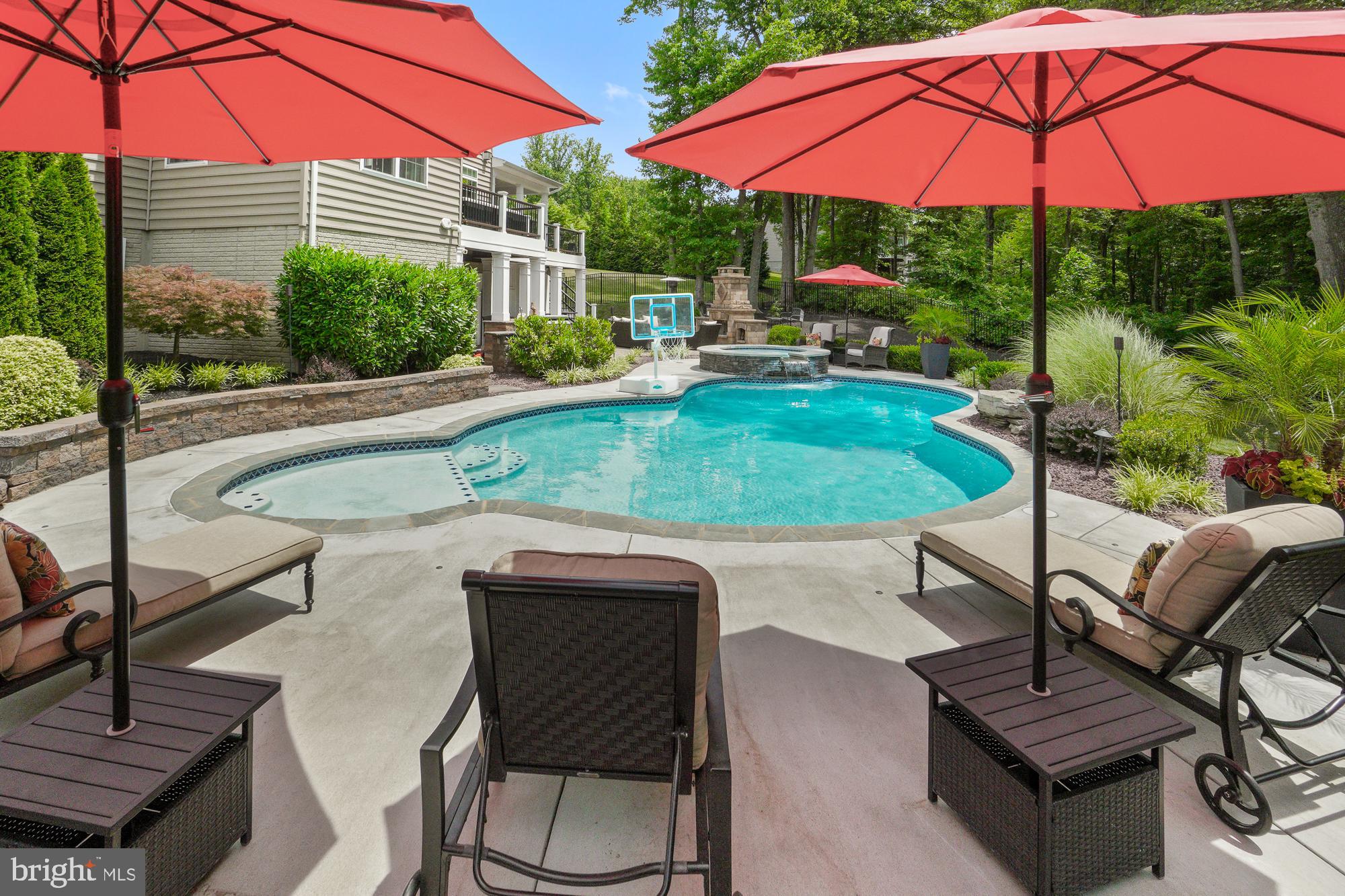 BRIGHTWELL CROSSING - Residential