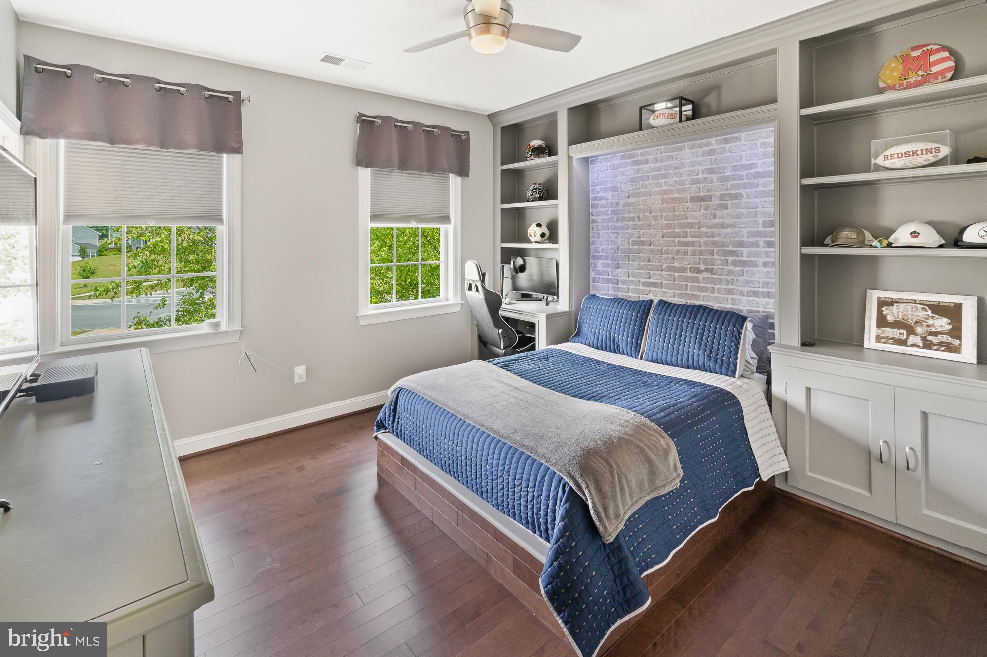 BRIGHTWELL CROSSING - Residential