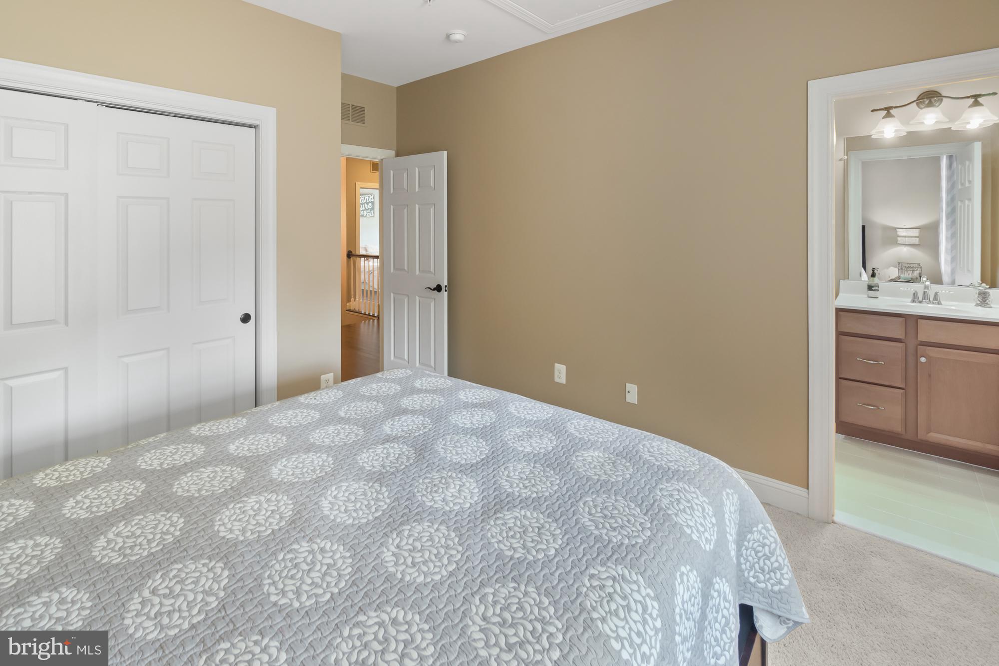 BRIGHTWELL CROSSING - Residential