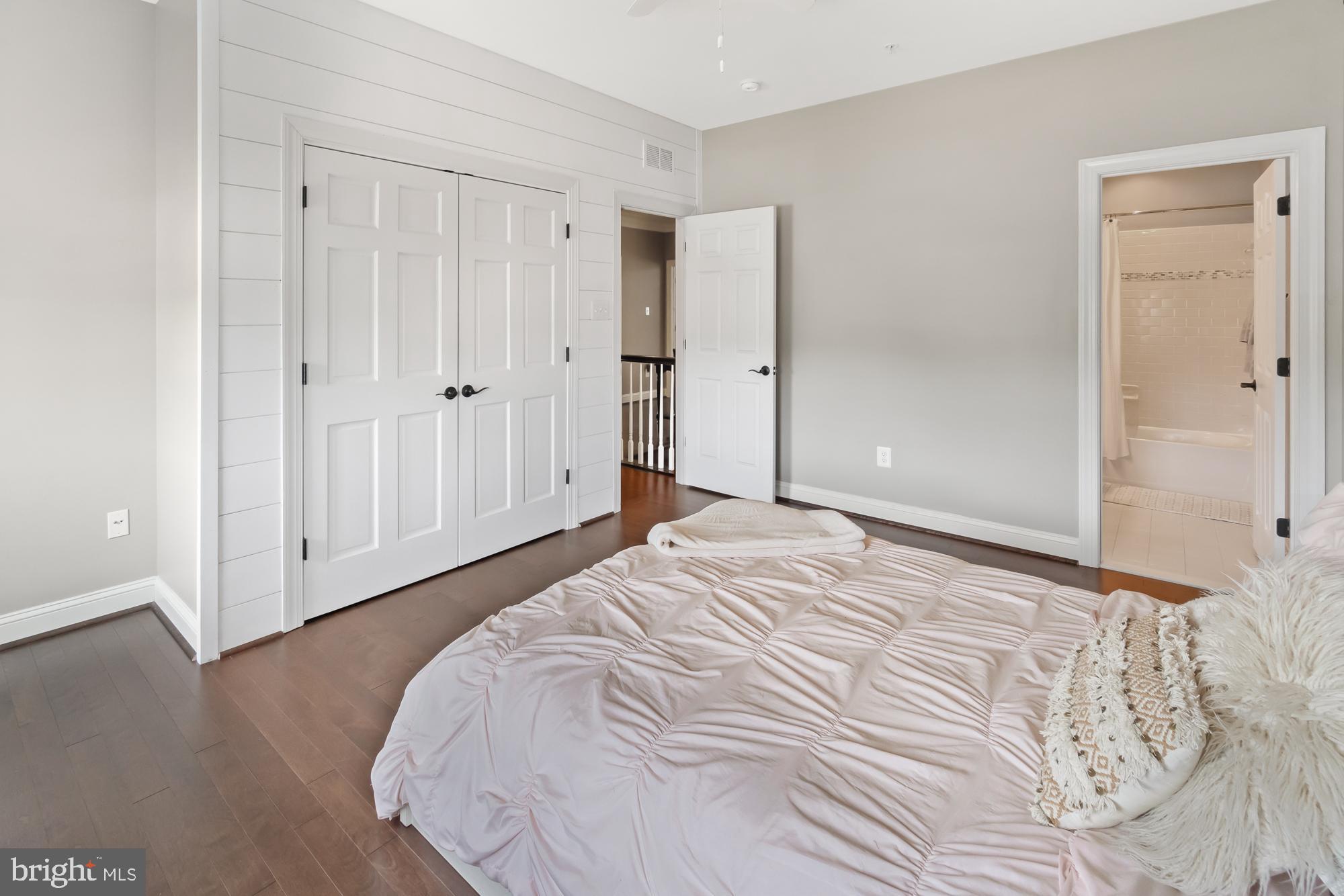 BRIGHTWELL CROSSING - Residential