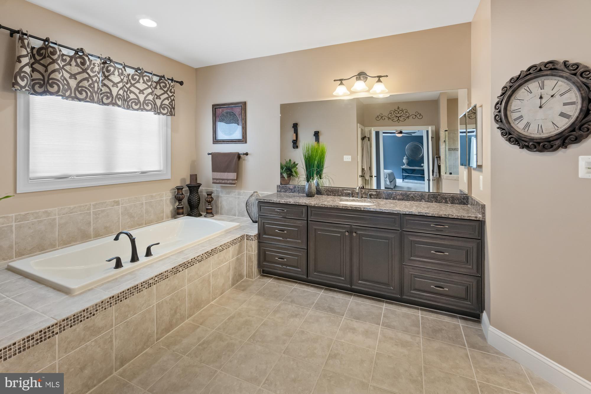 BRIGHTWELL CROSSING - Residential