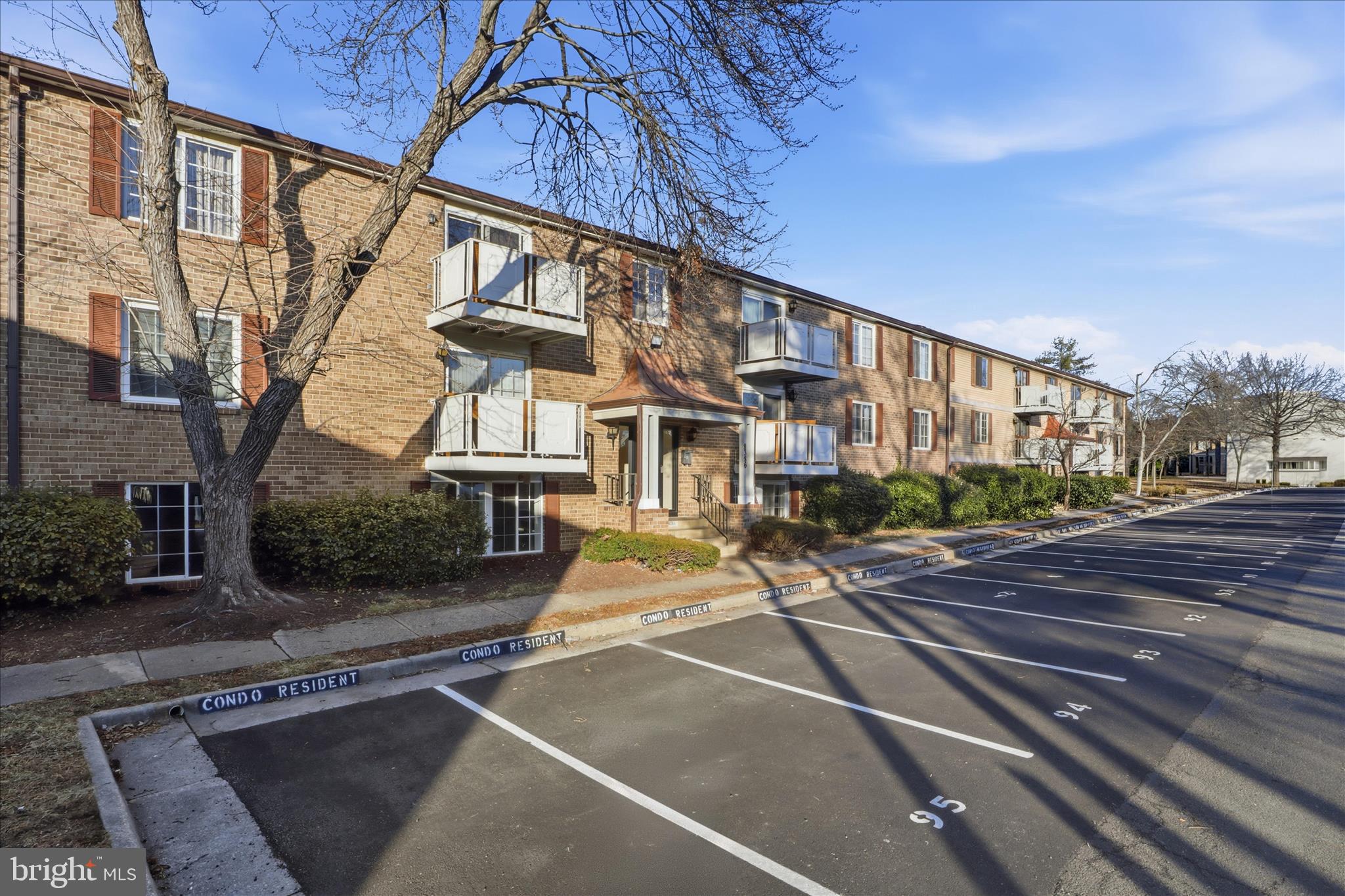 MOUNT VERNON LAKES CONDO - Residential