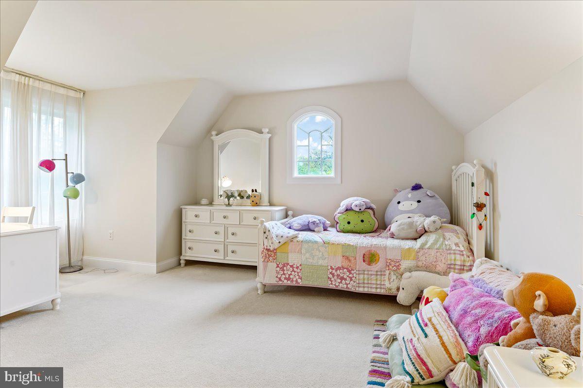 OVERLOOK - Residential