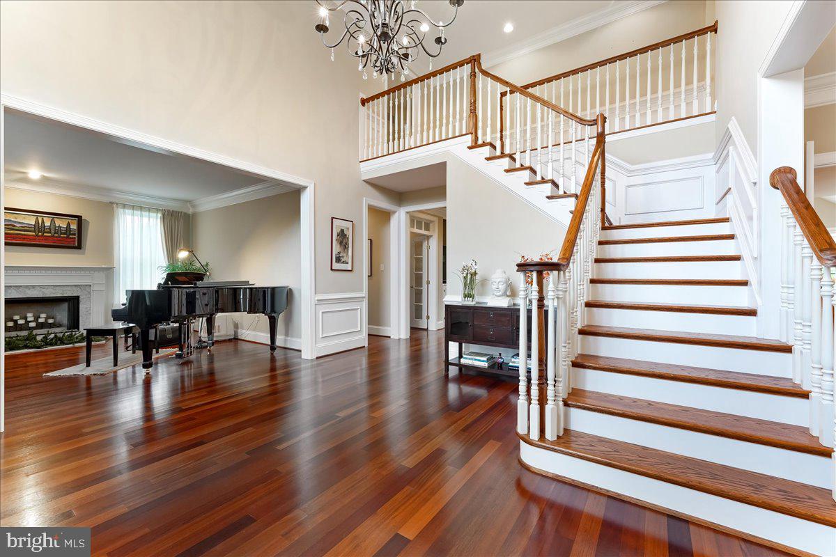 OVERLOOK - Residential