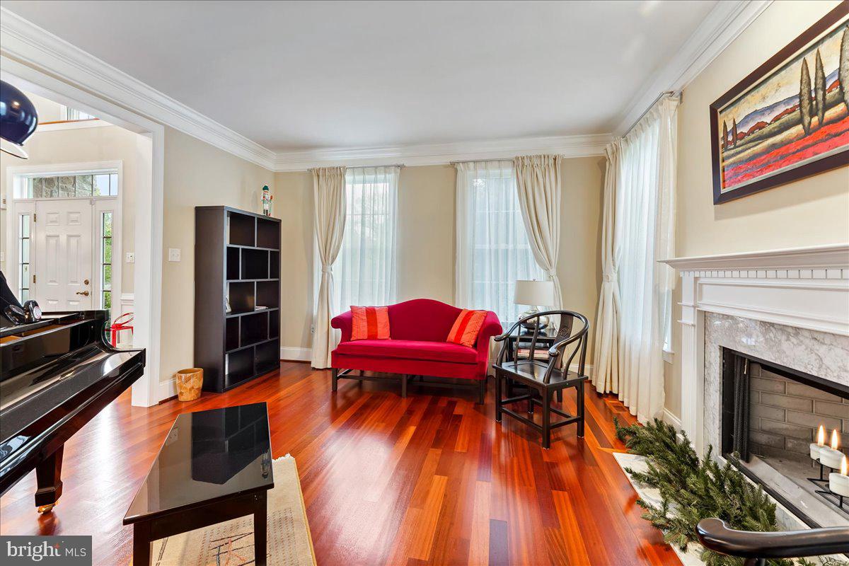 OVERLOOK - Residential