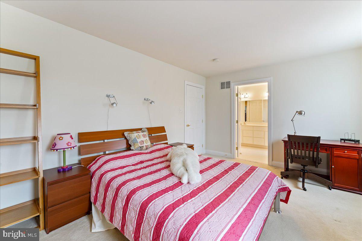 OVERLOOK - Residential