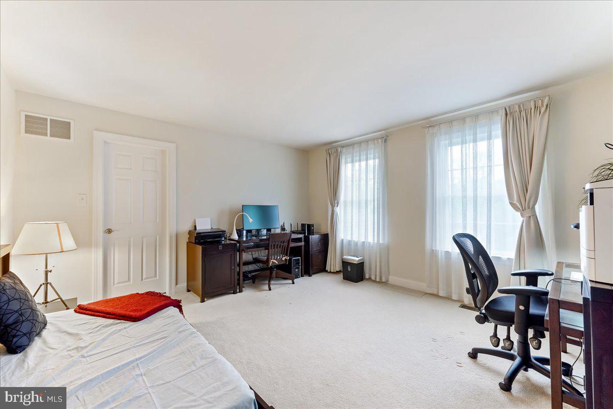 OVERLOOK - Residential