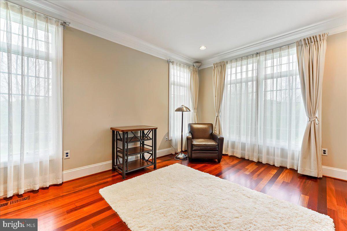 OVERLOOK - Residential