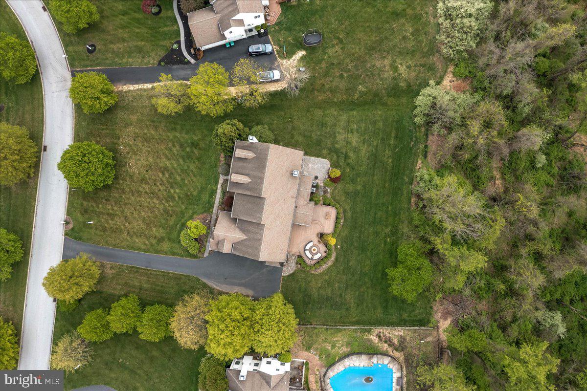 OVERLOOK - Residential