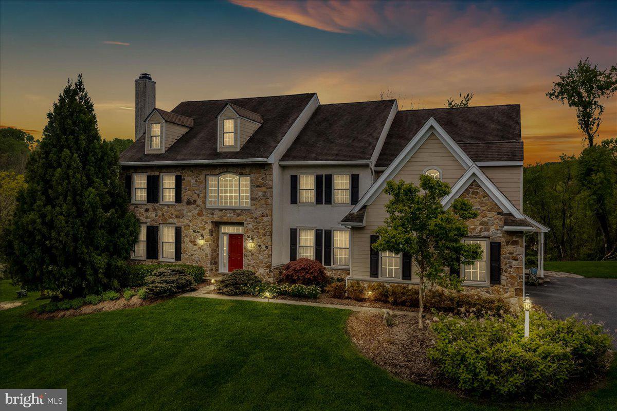 OVERLOOK - Residential