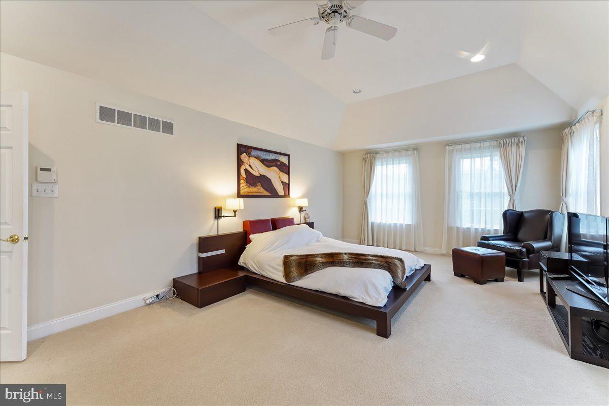 OVERLOOK - Residential