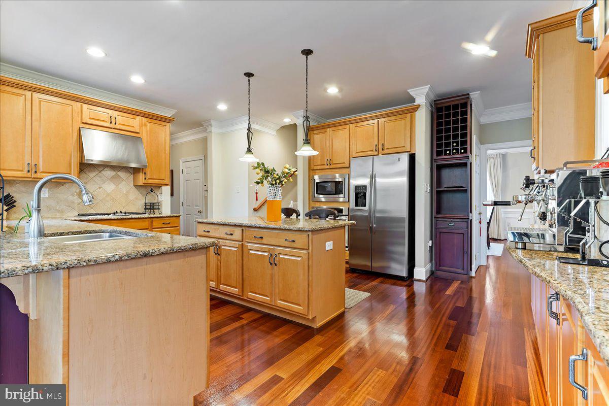 OVERLOOK - Residential