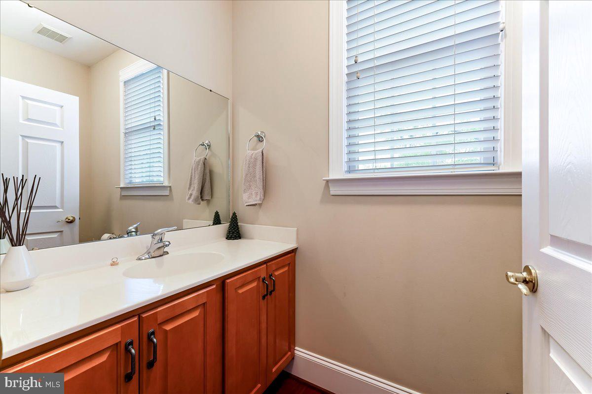 OVERLOOK - Residential