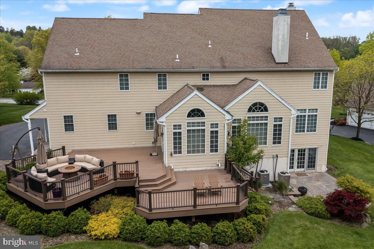 OVERLOOK - Residential