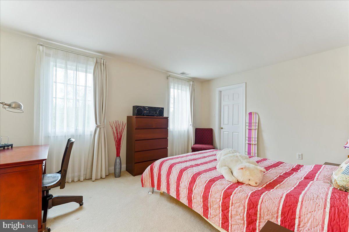 OVERLOOK - Residential