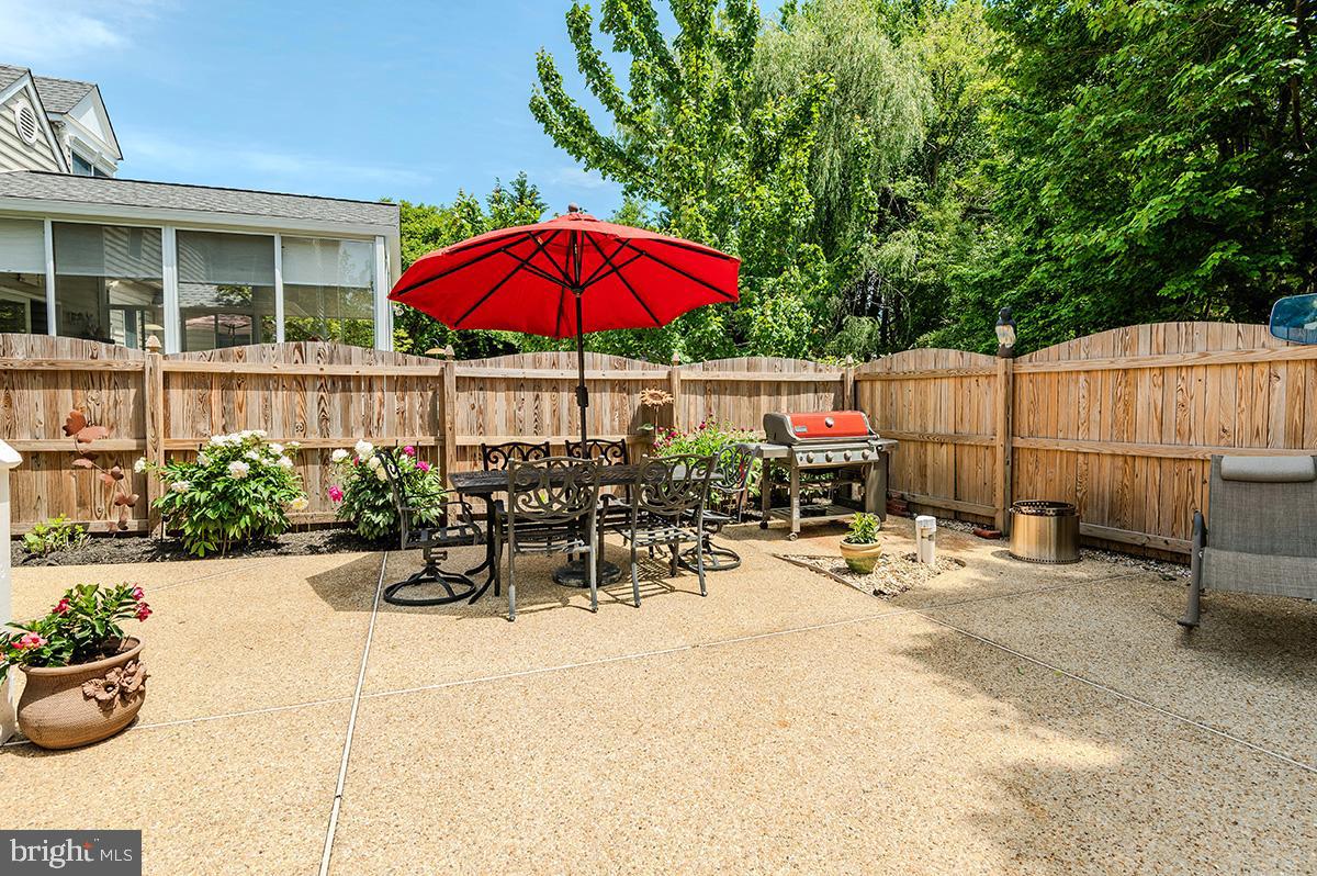 ST MARGARETS LANDING - Residential