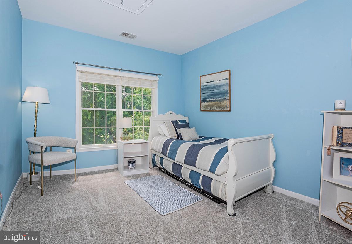 ST MARGARETS LANDING - Residential