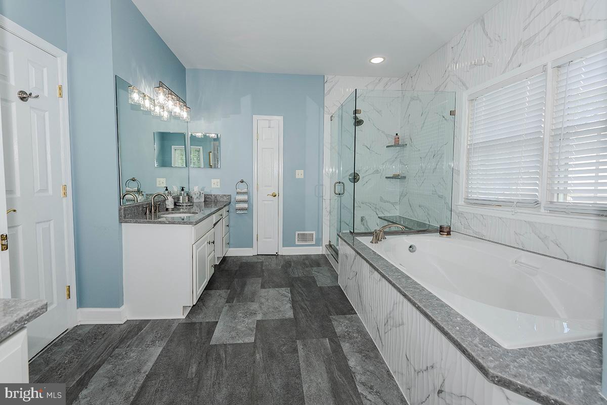 ST MARGARETS LANDING - Residential