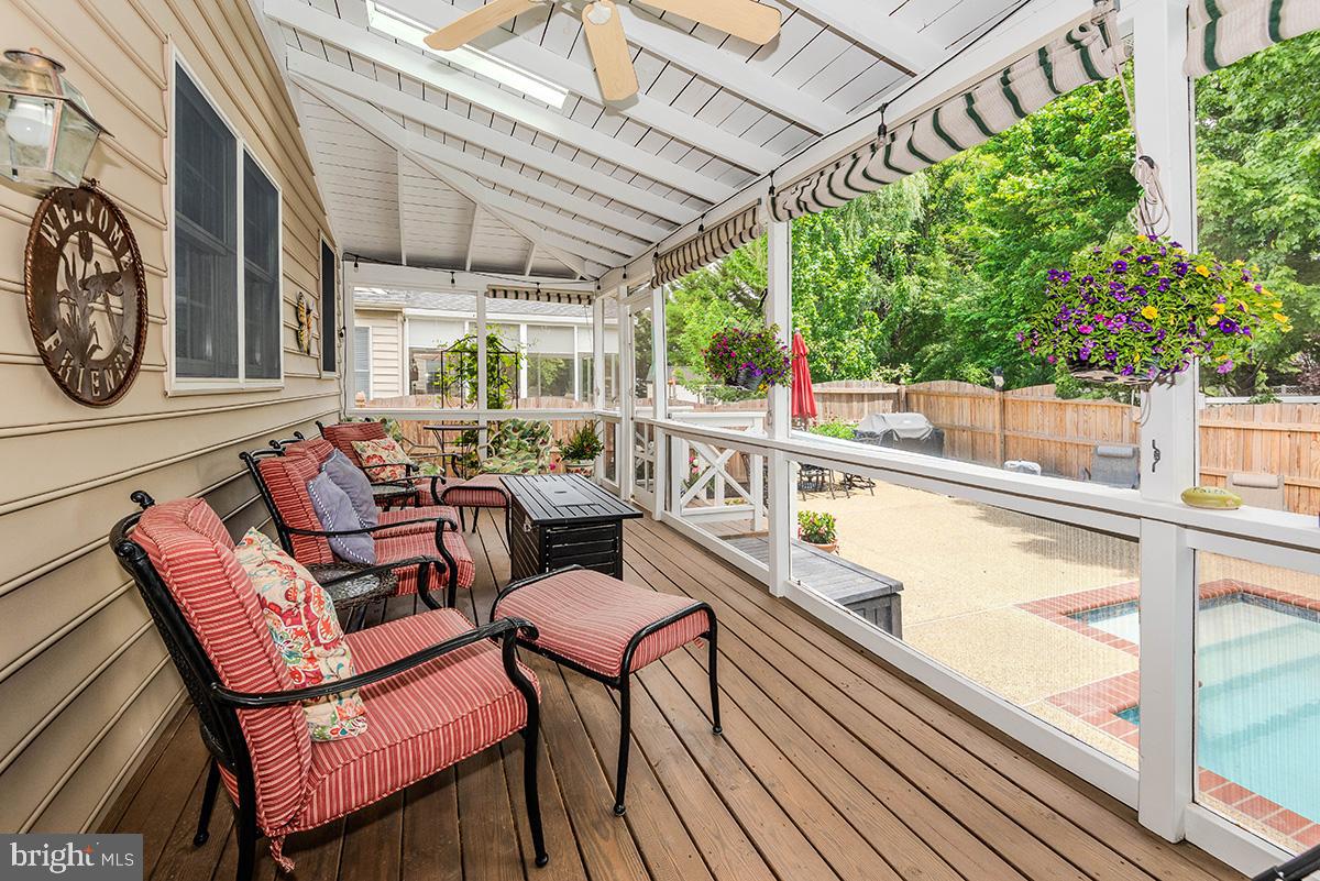 ST MARGARETS LANDING - Residential