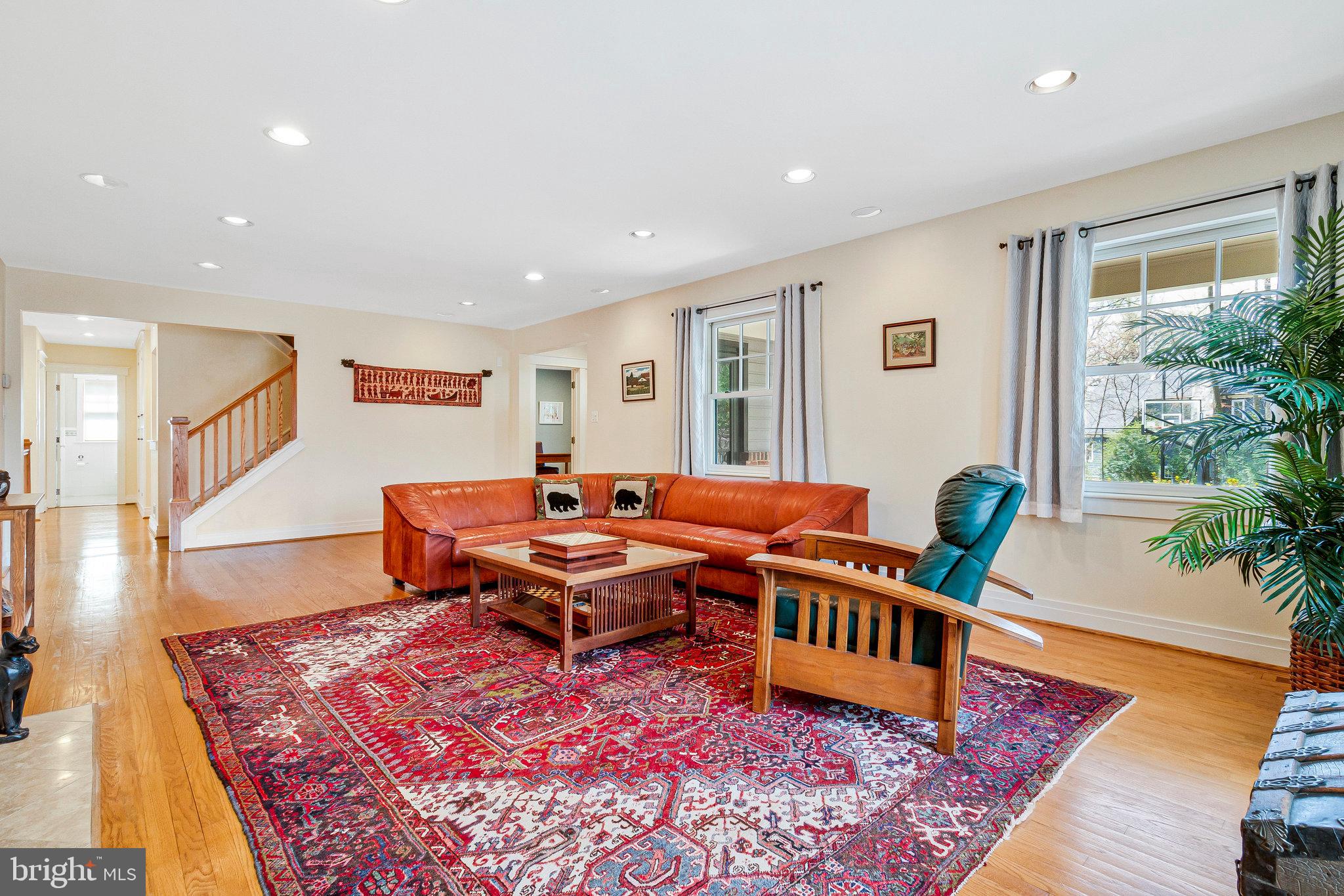 WOODLAND ACRES - Residential