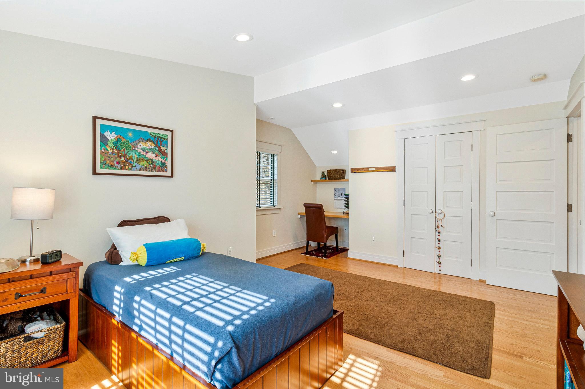 WOODLAND ACRES - Residential