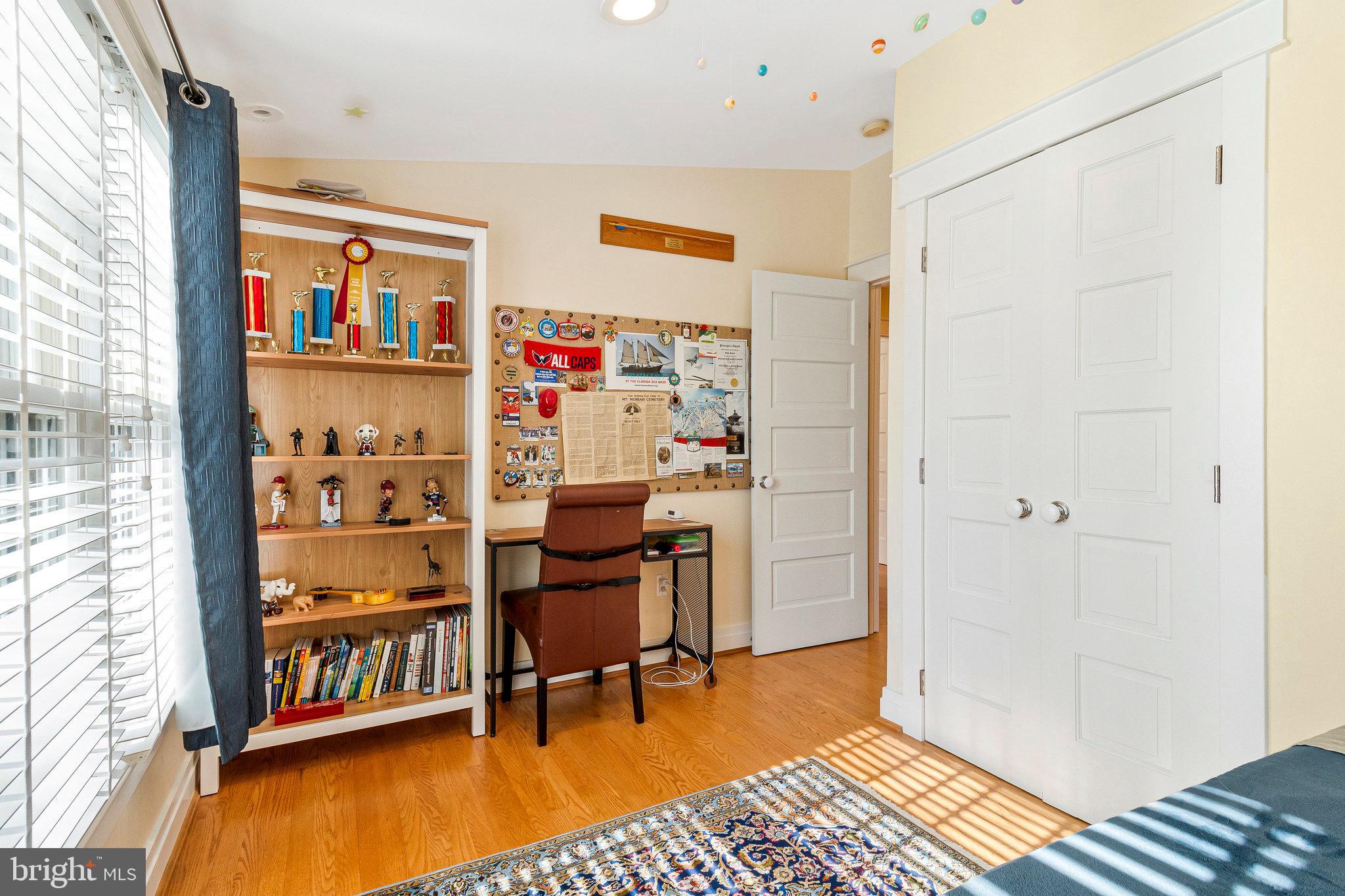 WOODLAND ACRES - Residential