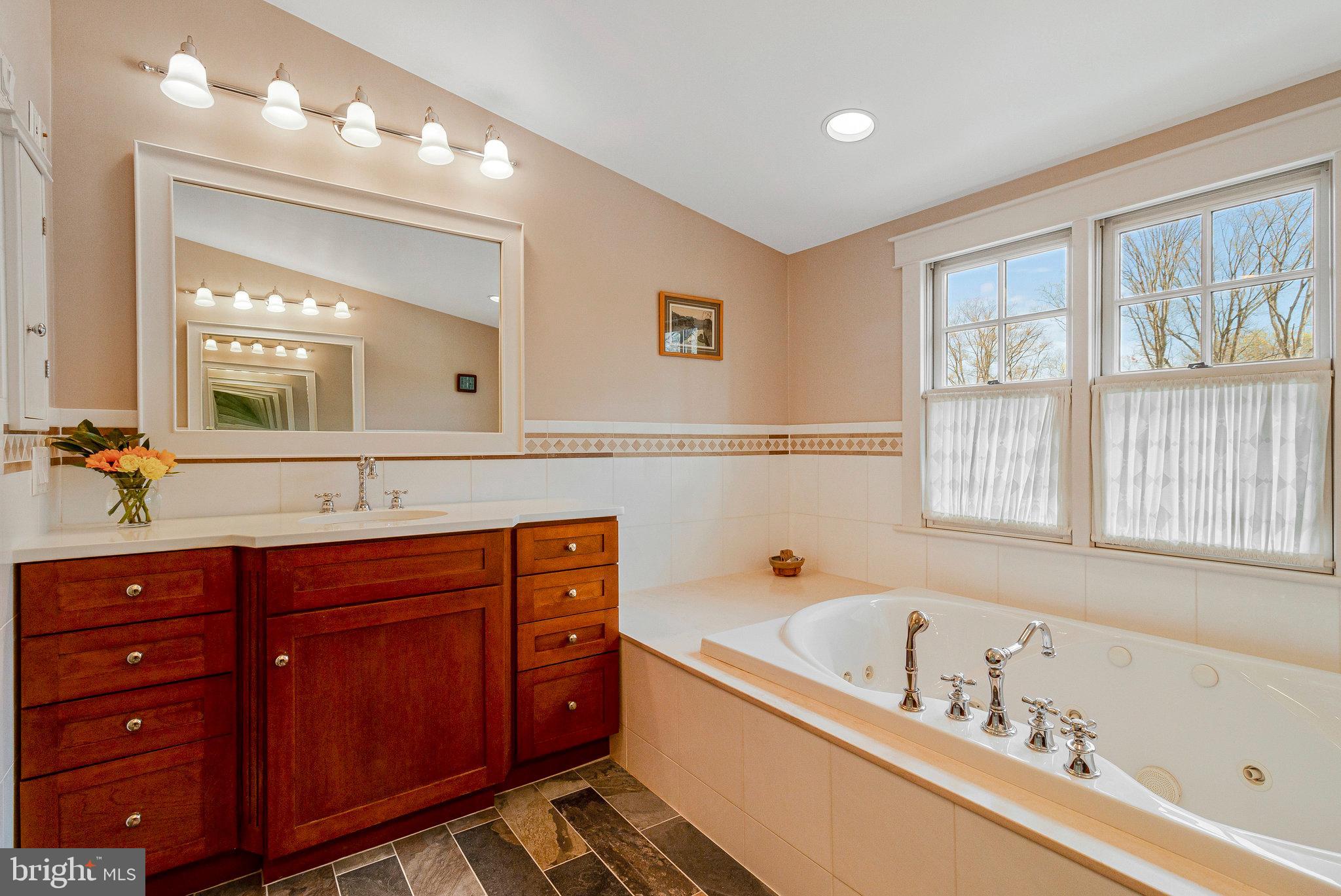 WOODLAND ACRES - Residential