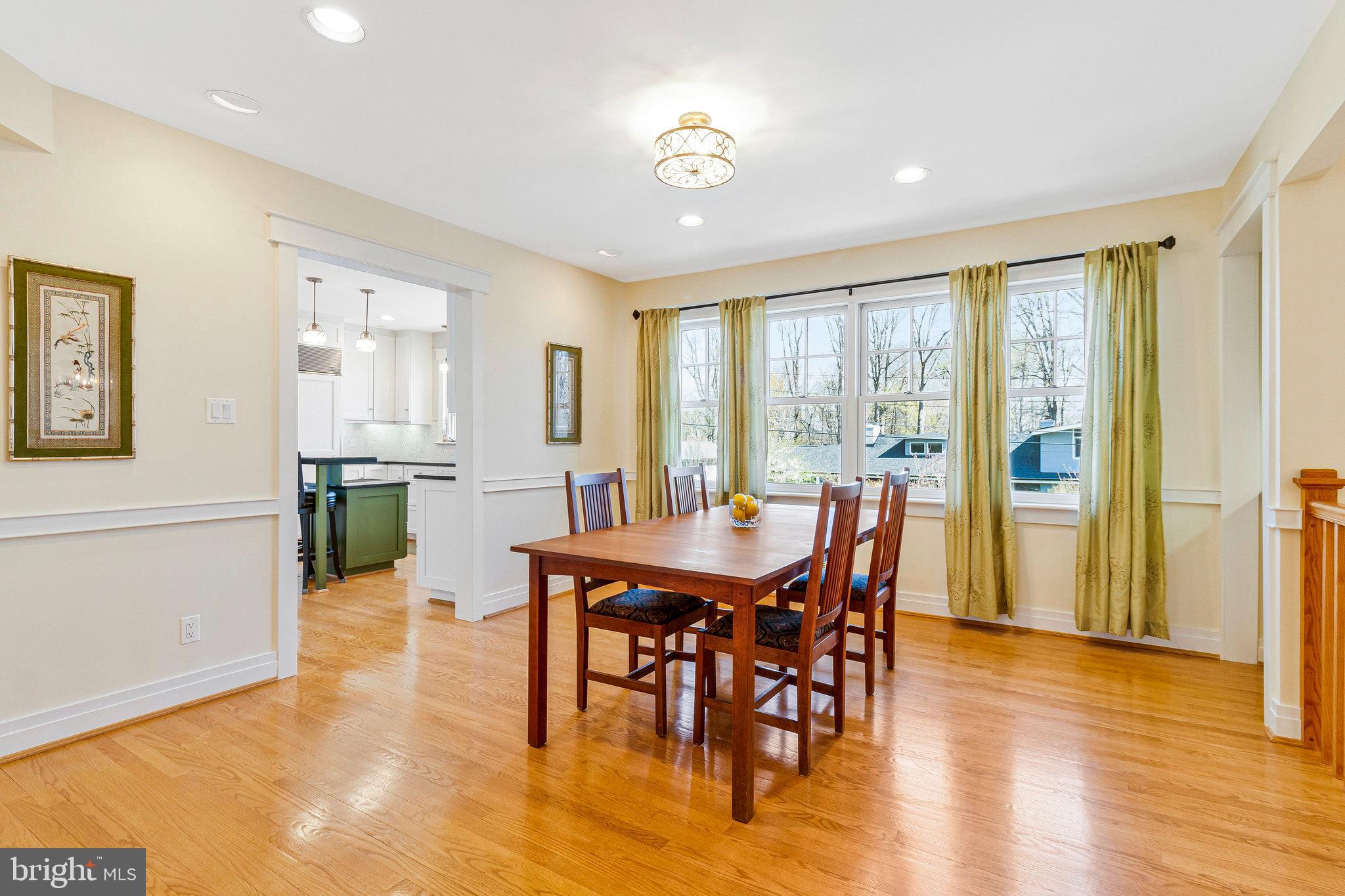 WOODLAND ACRES - Residential