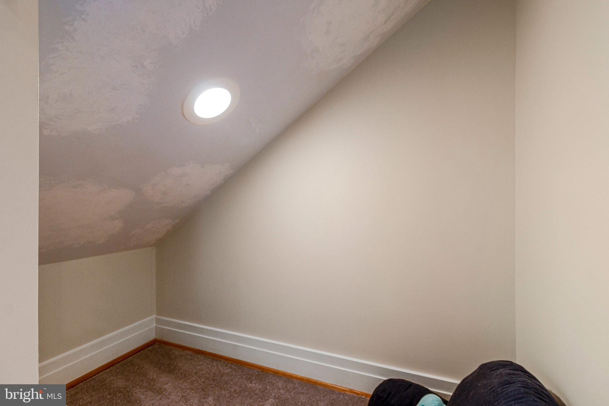 WOODLAND ACRES - Residential