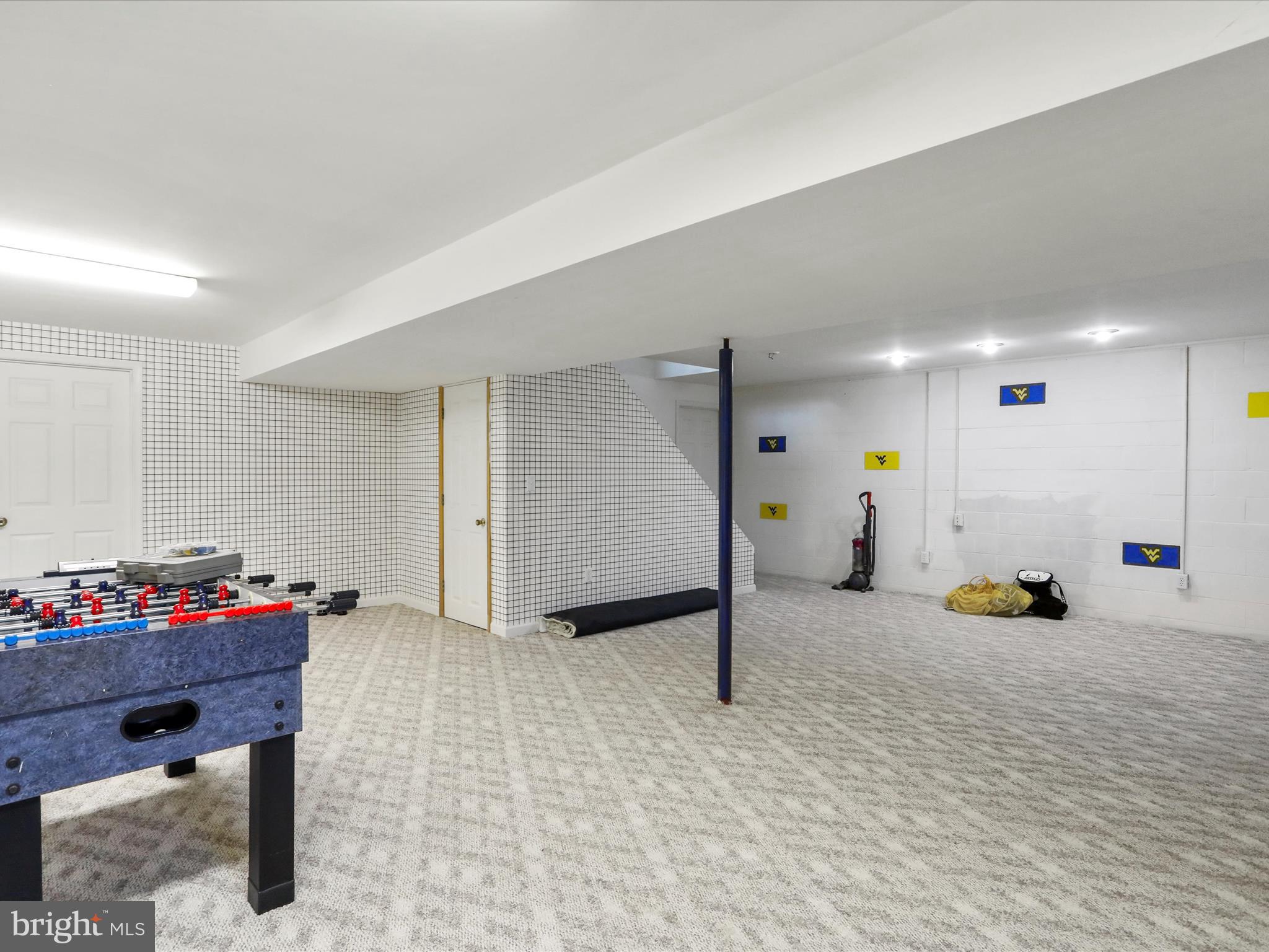 AIRPORT ADDITION - Residential