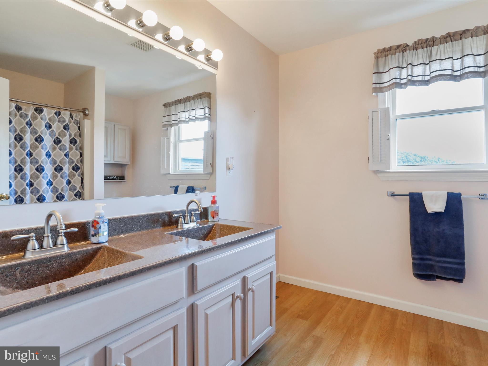 AIRPORT ADDITION - Residential