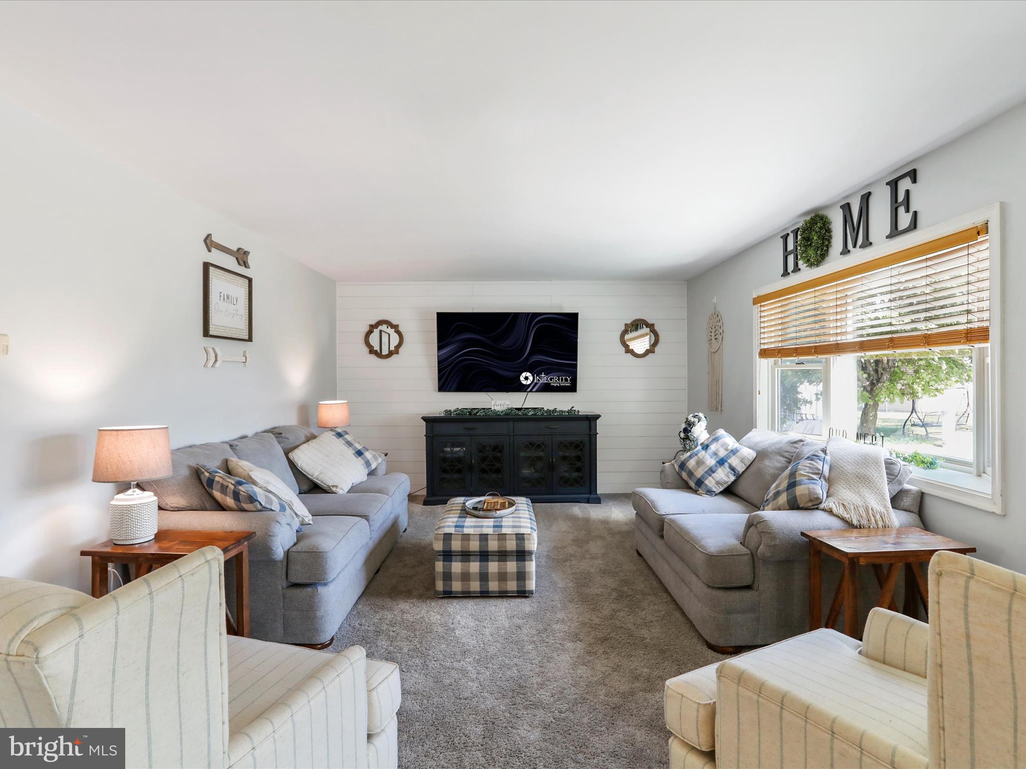 AIRPORT ADDITION - Residential