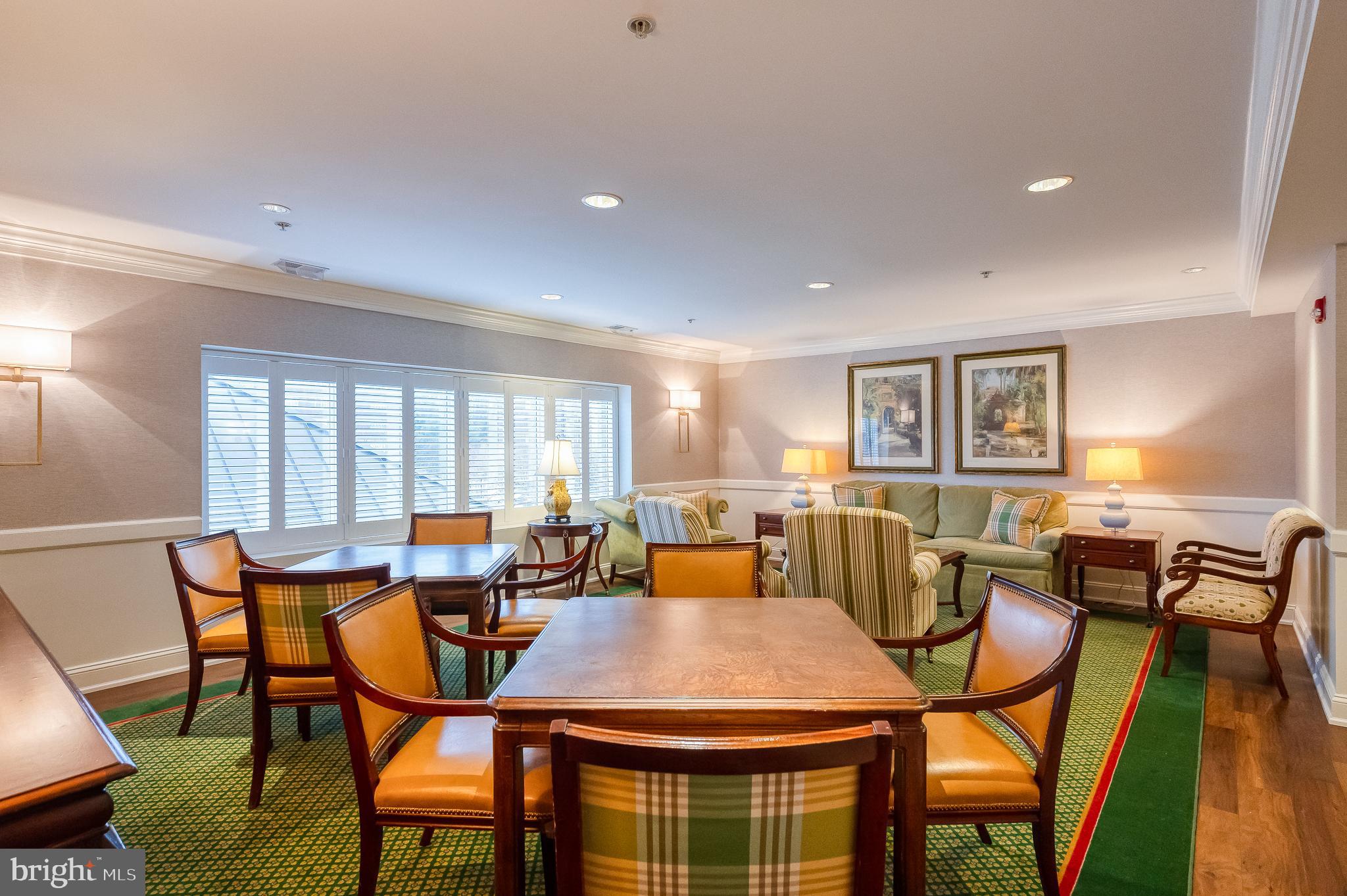 ROUNDWOOD RIDGE - Residential