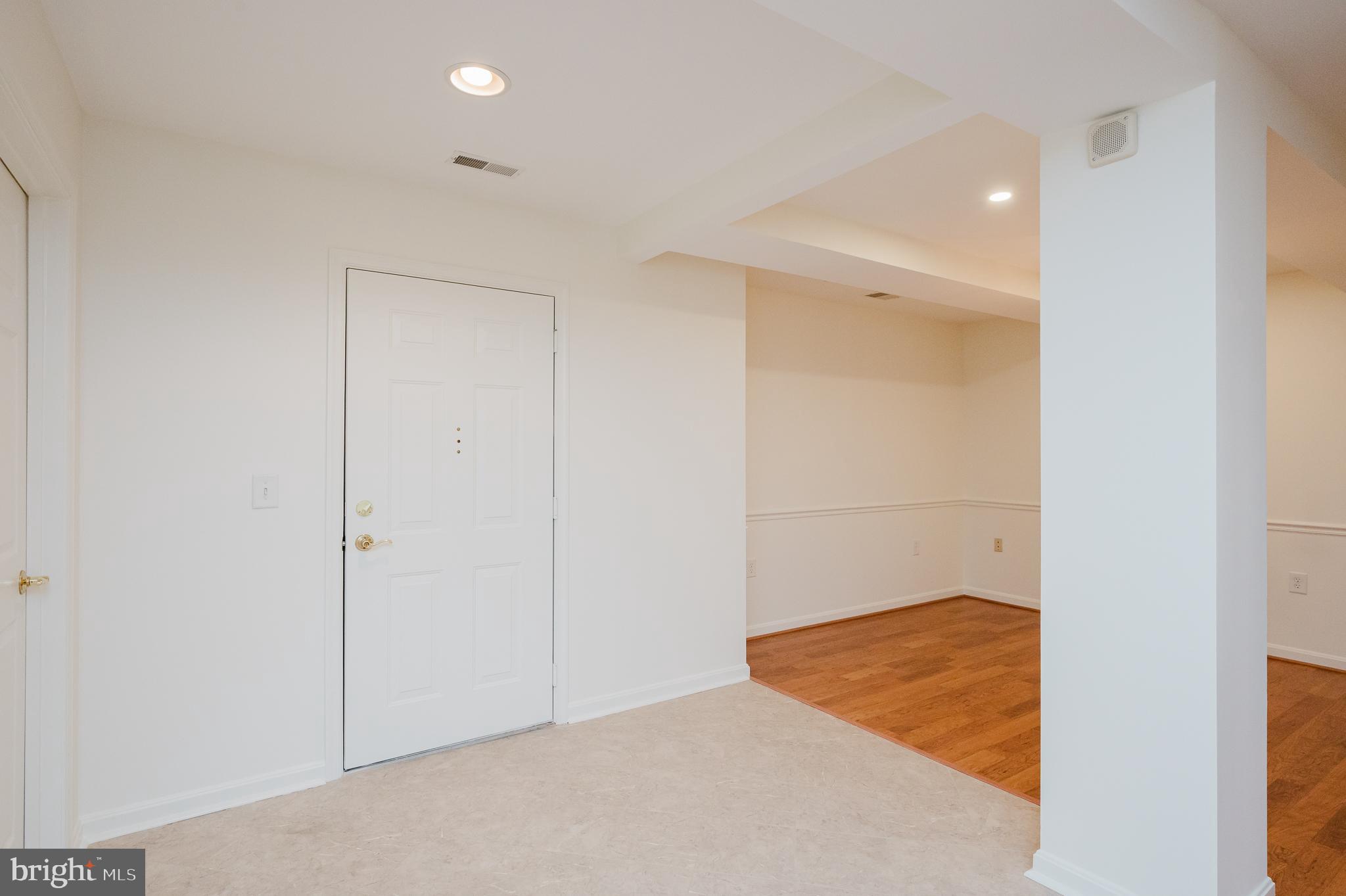 ROUNDWOOD RIDGE - Residential