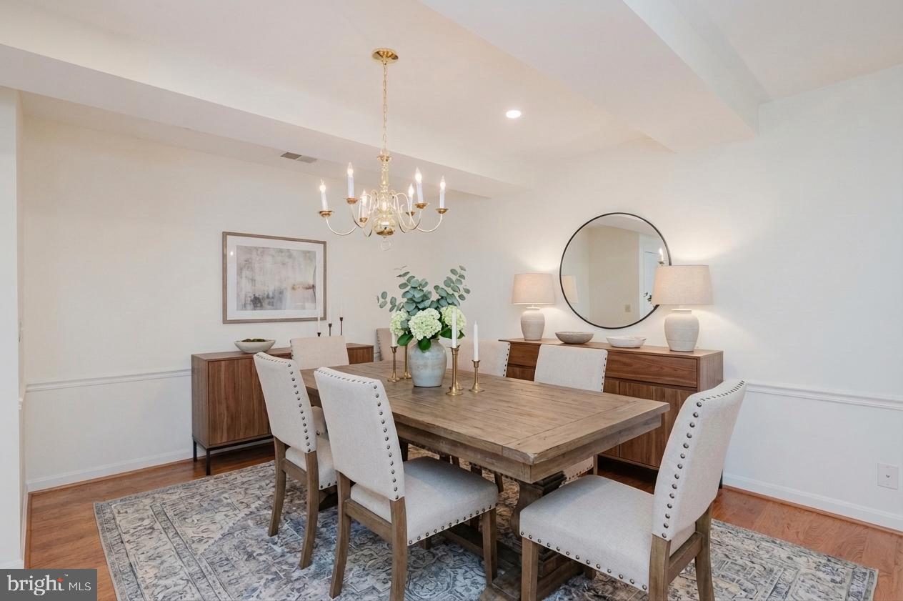 ROUNDWOOD RIDGE - Residential