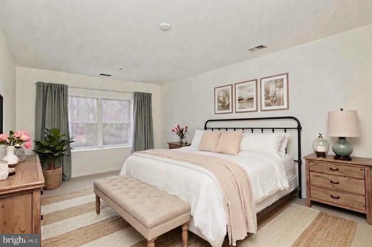 ROUNDWOOD RIDGE - Residential