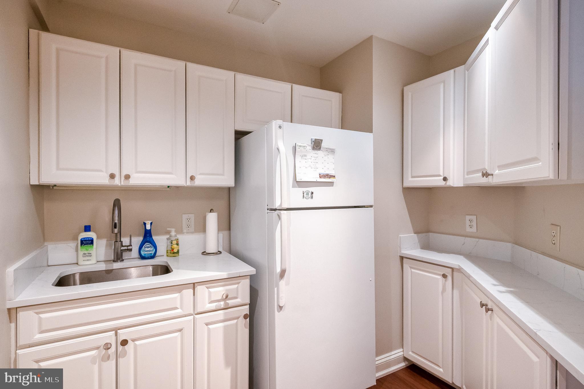 ROUNDWOOD RIDGE - Residential