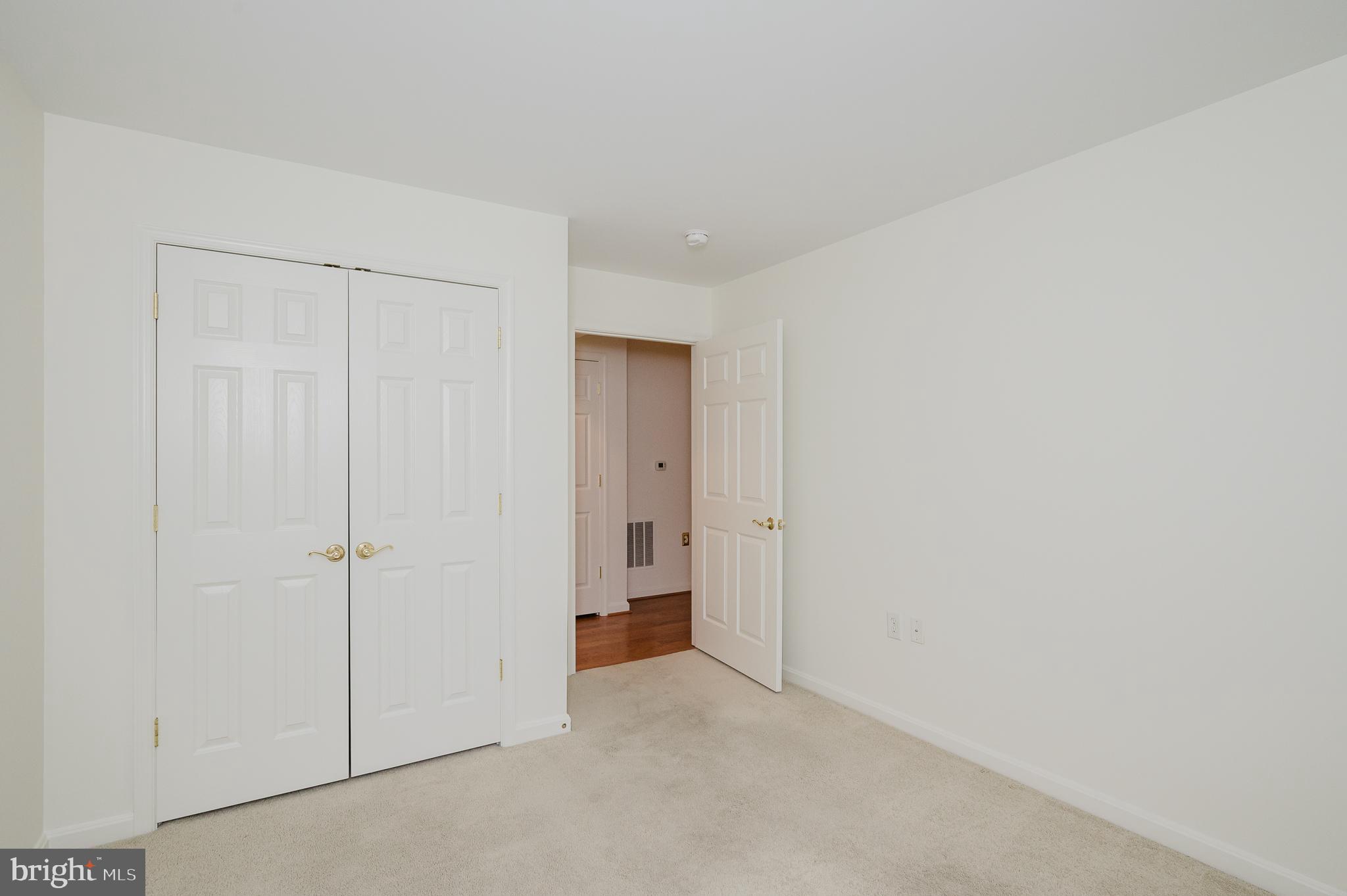 ROUNDWOOD RIDGE - Residential