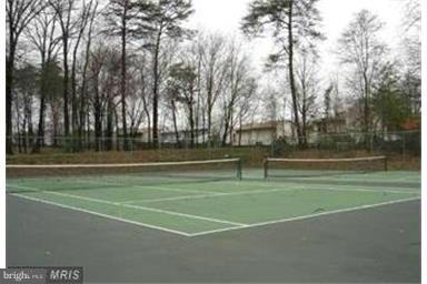 CHESTERFIELD GARDEN CONDOMINIUM - Residential Lease